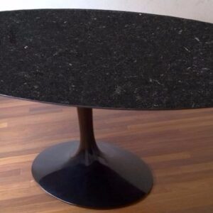 MESA DE JANTAR SAARINEN OVAL 1.98X1.22 - GRANITO PRETO SÃO GABRIEL
