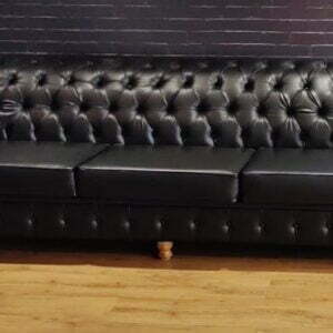 SOFÁ CHESTERFIELD 3 LUGARES - COURO NATURAL